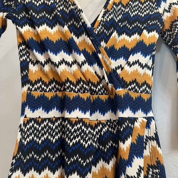 Olive Tree Multi Color Flattering Pattern Dress - Picture 6 of 6